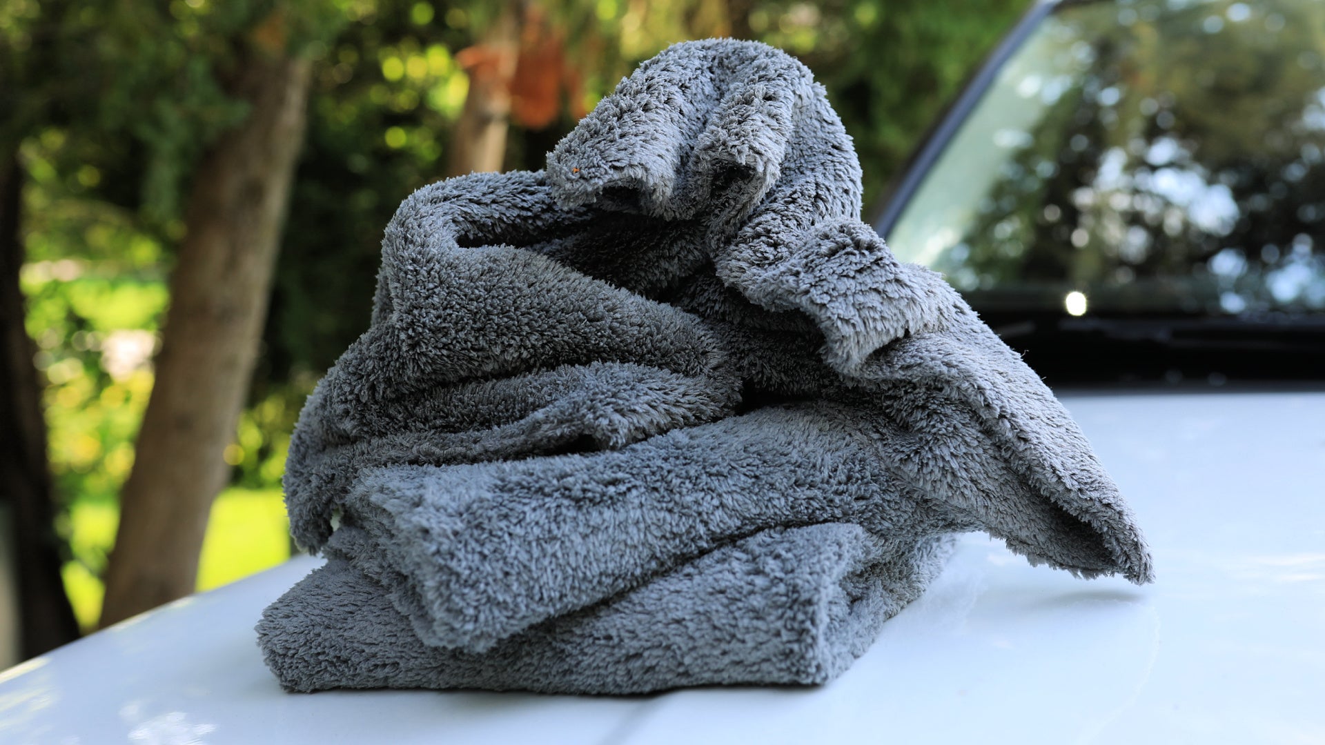 Gray Ultra Plush Edgeless Microfiber Towels (3-pack)